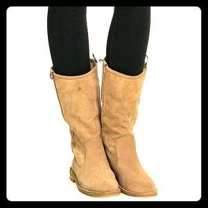 UGG Daphne shearling boots